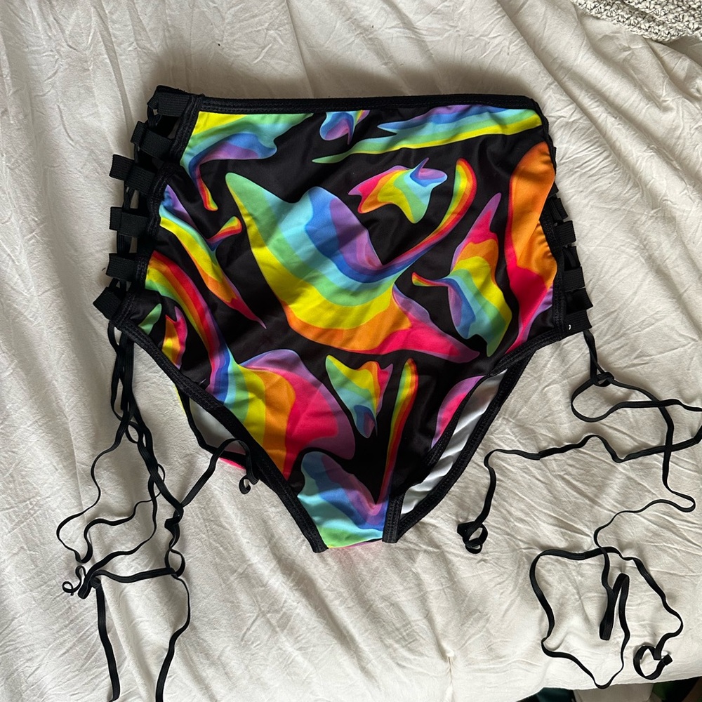 Festival Bottoms